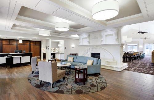 Champaign Hotel | Homewood Suites Champaign-Urbana