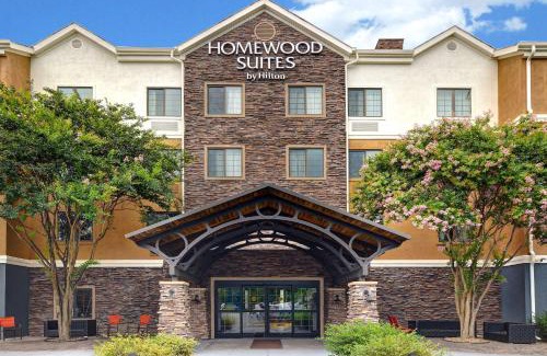 Newport News Hotel | Homewood Suites Newport News - Yorktown by Hilton
