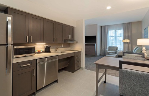 Panama City Beach Hotel | Homewood Suites by Hilton Panama City Beach