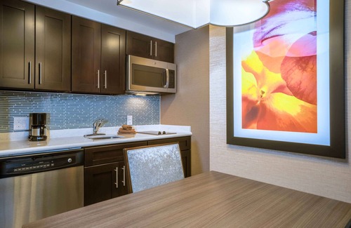 Plymouth Meeting Hotel | Homewood Suites By Hilton Philadelphia Plymouth Meeting