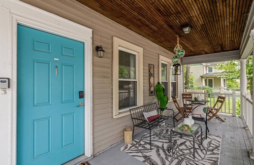 Ypsilanti Apartment | Homey 1 of 2 Room Apt less than 10 miles to UM and 1 mile Walk to EMU
