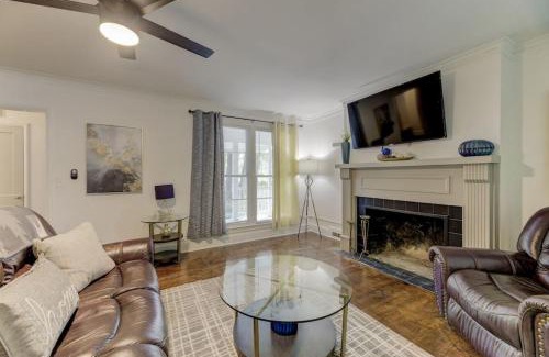 Columbia Apartment | Homey 3BD Columbian Getaway