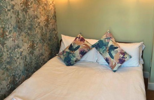 King's Cross Apartment | Homey Apt in King's cross