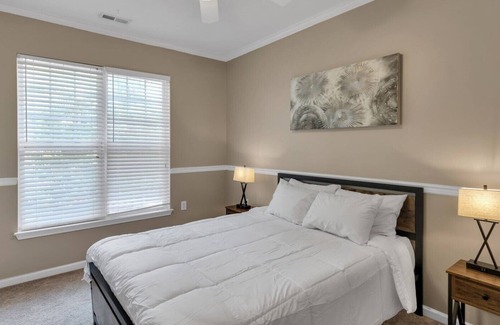 Ballantyne House | *Homey+Cozy Home|Ballantyne|Message me abt Military n 1st responders disc