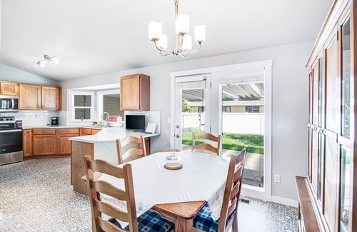 West Valley House | Homey, dog-friendly escape with private yard, WiFi & W/D
