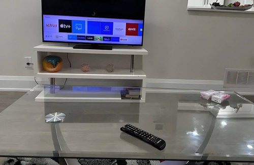 East Credit House | Homey Time near Square One Mall