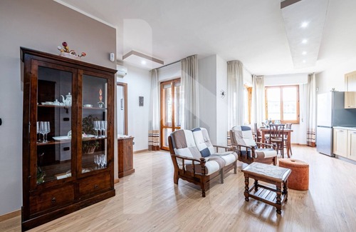 Pisa Apartment | [Homiday] Elegant Apartment [3bedroom 2bath]