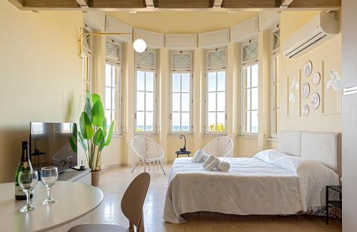 Calambrone Apartment | Homiday -Gioiello Vista Mare- Parcheggio Privato