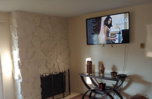 Tri-Cities House | Homie upstairs apartment