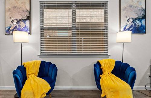 Lincoln Park House | Homify360 - The Escape One Level Home Long Stay