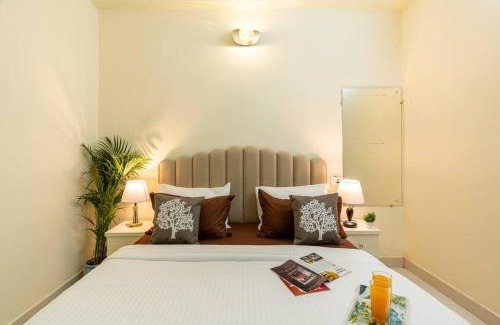 Vasundhara Apartment | Homlee-Vasundhara 5BHK with Terrace(For Function)