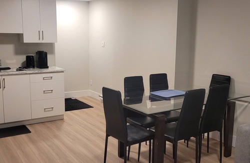 Moncton House | Hommie Basement Suite in Moncton