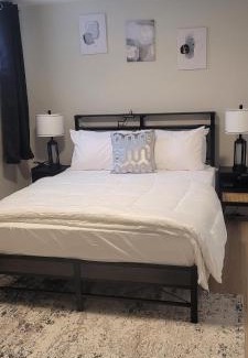 Moncton Apartment | Hommie Vibes Basement Suite