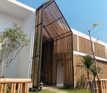 Pua Hotel | HOMU Villa Pua