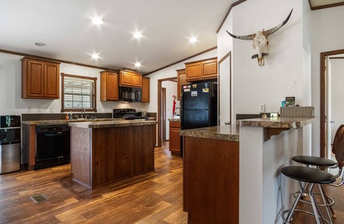 Tarpley Cabin | Hondo Creek Hideaway