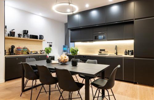 Embajadores Apartment | HONEY APARTMENT IN THE CENTER OF MADRID