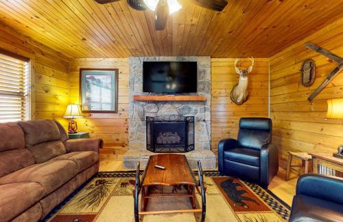 Chalet Village House | Honey Bear Hideout