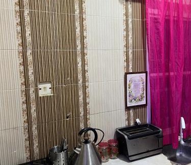 Ofin Apartment | Honey Bee Shortlet Apartments