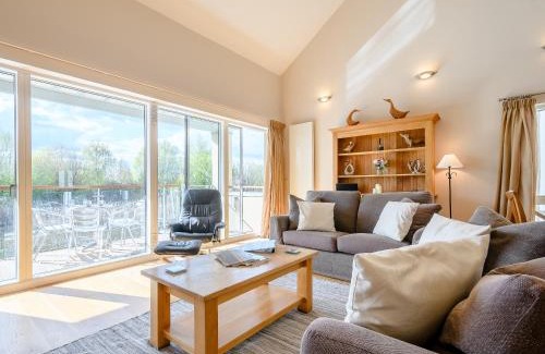 Cirencester House | Honey Cottage
