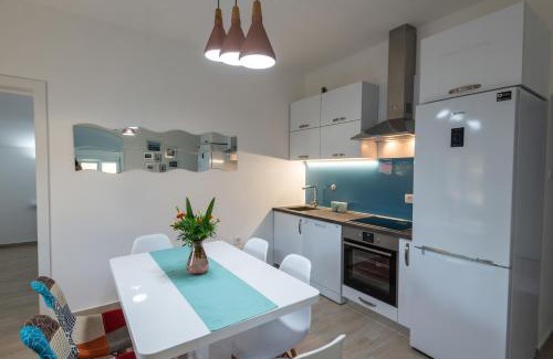 Virpazar Apartment | Honey Farm House