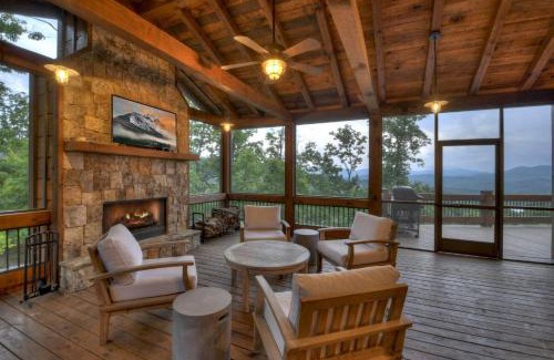 Morganton Villa | Honey Hill Gorgeous long-range mountain views
