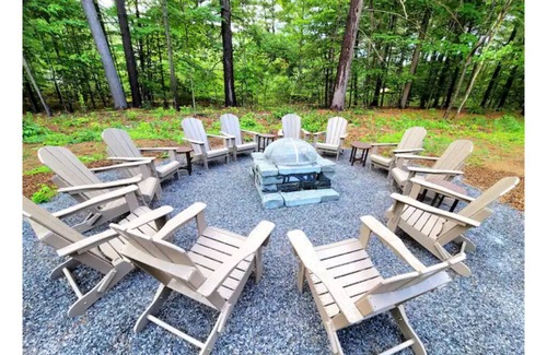 Queensbury House | Honey Hollow Retreat by West Mountain