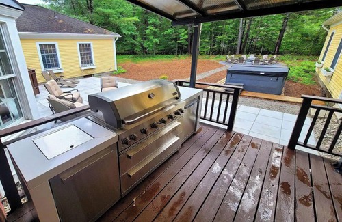 Queensbury House | Honey Hollow Retreat by West Mountain