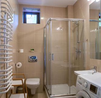Binczarowa House | Honey Inn - Domek na 12 osób