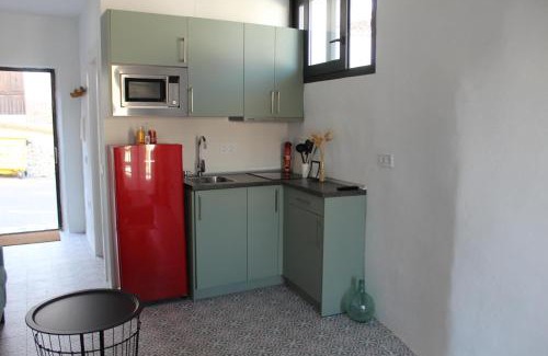 Colmenar Apartment | Honey Studio