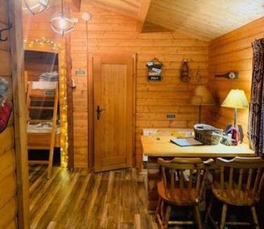 Hayward House | Honeybear Hideaway Cabin