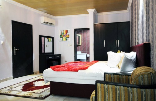 Orimedu Hotel | Honeyland Beach Resort