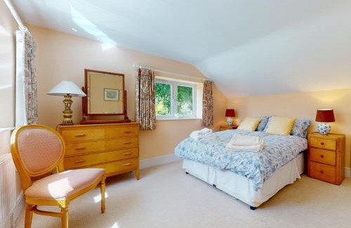 Exmoor National Park House | Honeymead Farmhouse, Simonsbath