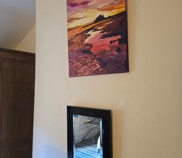 Llanidloes Hotel | Honeymoon Suite - The Unicorn Hotel