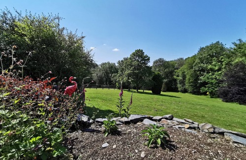 Llanfyrnach House | Honeysuckle Cottage