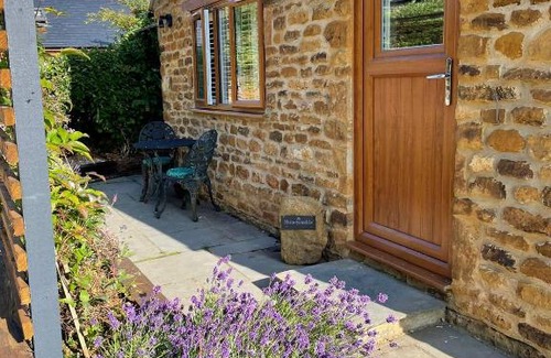 Banbury Apartment | Honeysuckle Cottage - Hillside Holiday Cottages, Cotswolds