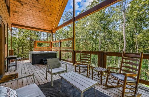 Sevierville House | Honeysuckle Hill cabin