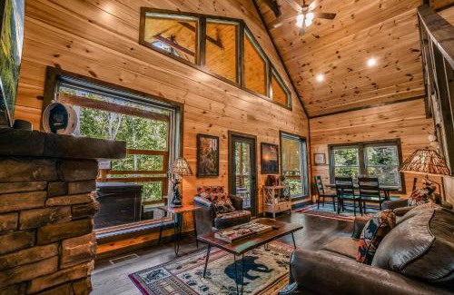 Sevierville House | Honeysuckle Hill cabin