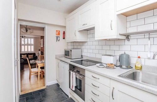Henley-on-Thames House | Honeysuckle terrace - 2 Bedroom house