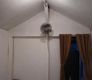 Sumbawa Barat House | Hong homestay