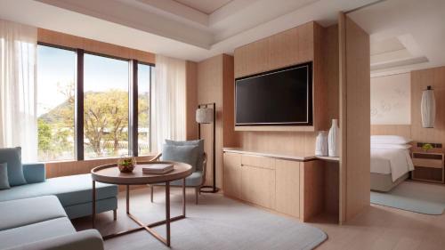 Ocean Park Hotel | Hong Kong Ocean Park Marriott Hotel