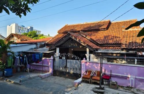 West Cirebon House | Hong Kost Homestay Putra Csb Mall
