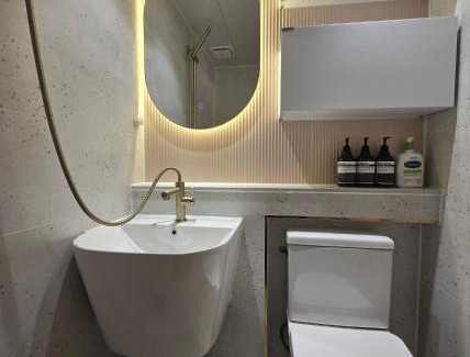 Seogyo-dong Bed & Breakfast | Hongdae House- 3mins to Hongdae Station