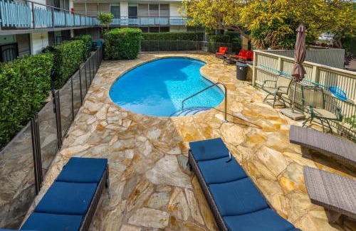 Diamond Head - Kapahulu - St. Louis Apartment | Honolulu Vacation Rental Walk to Beaches