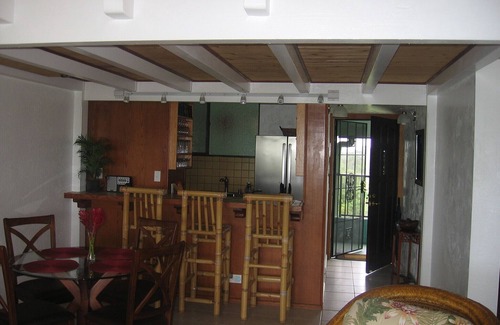 Hilo Condo | Honu Penthouse 2brm Spectacular Views. Swim with Sea Turtles