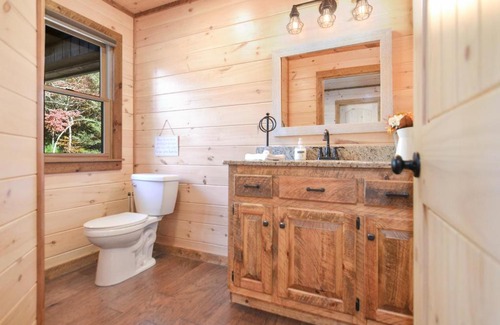 Morganton House | Hooch Holler Hideaway