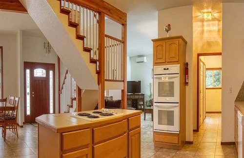 Brinnon House | Hood Canal Waterfront Home Fantastic Views Crab, Boat, Kayak, Fire Pit, Hot Tub