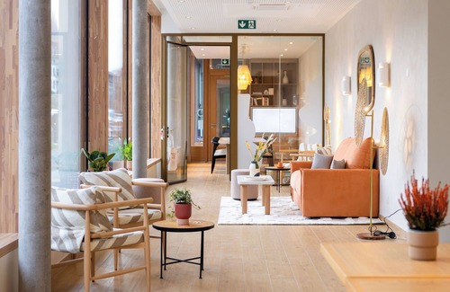 Les Eaux-Vives Hotel | HOOD