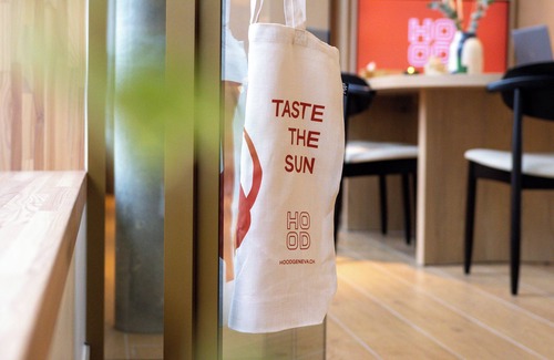 Les Eaux-Vives Hotel | HOOD