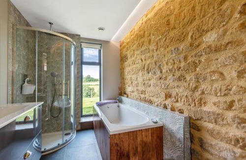 Bridport House | Hoods