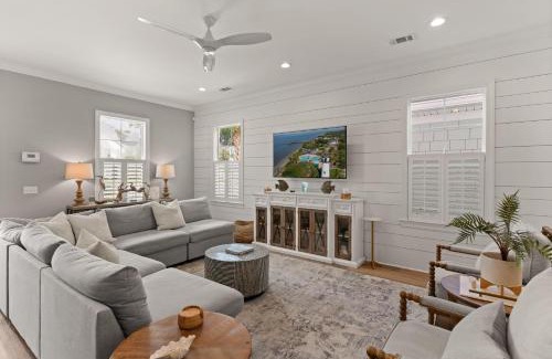 Saint Simons Island House | Hook, Wine & Sinker - 20 Couper Place